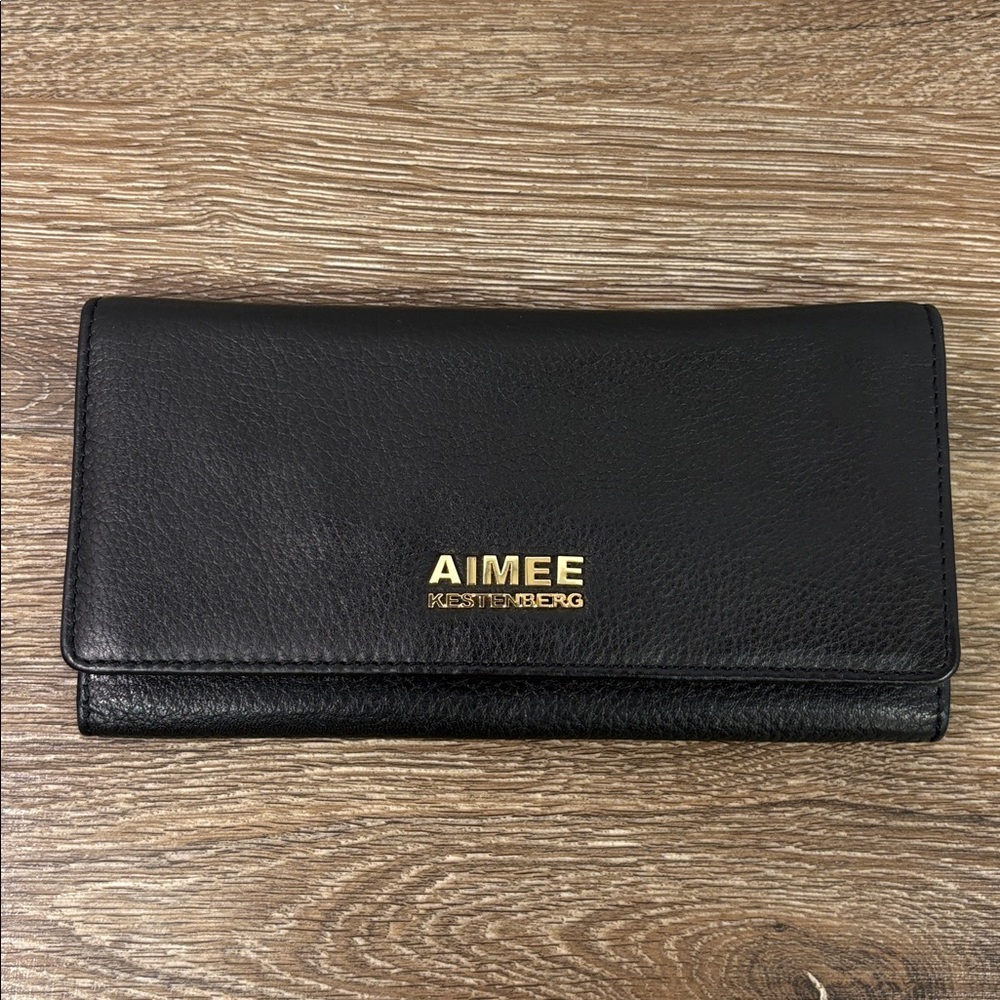 🖤 Aimee Kestenberg Genuine Leather Wallet